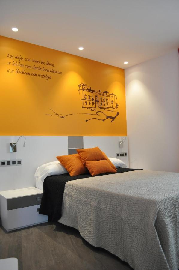 Rincon Del Nazareno Hotel Almazan Phòng bức ảnh